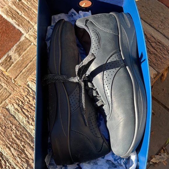 SAS Freetime Navy Sneakers - Picture 7 of 8
